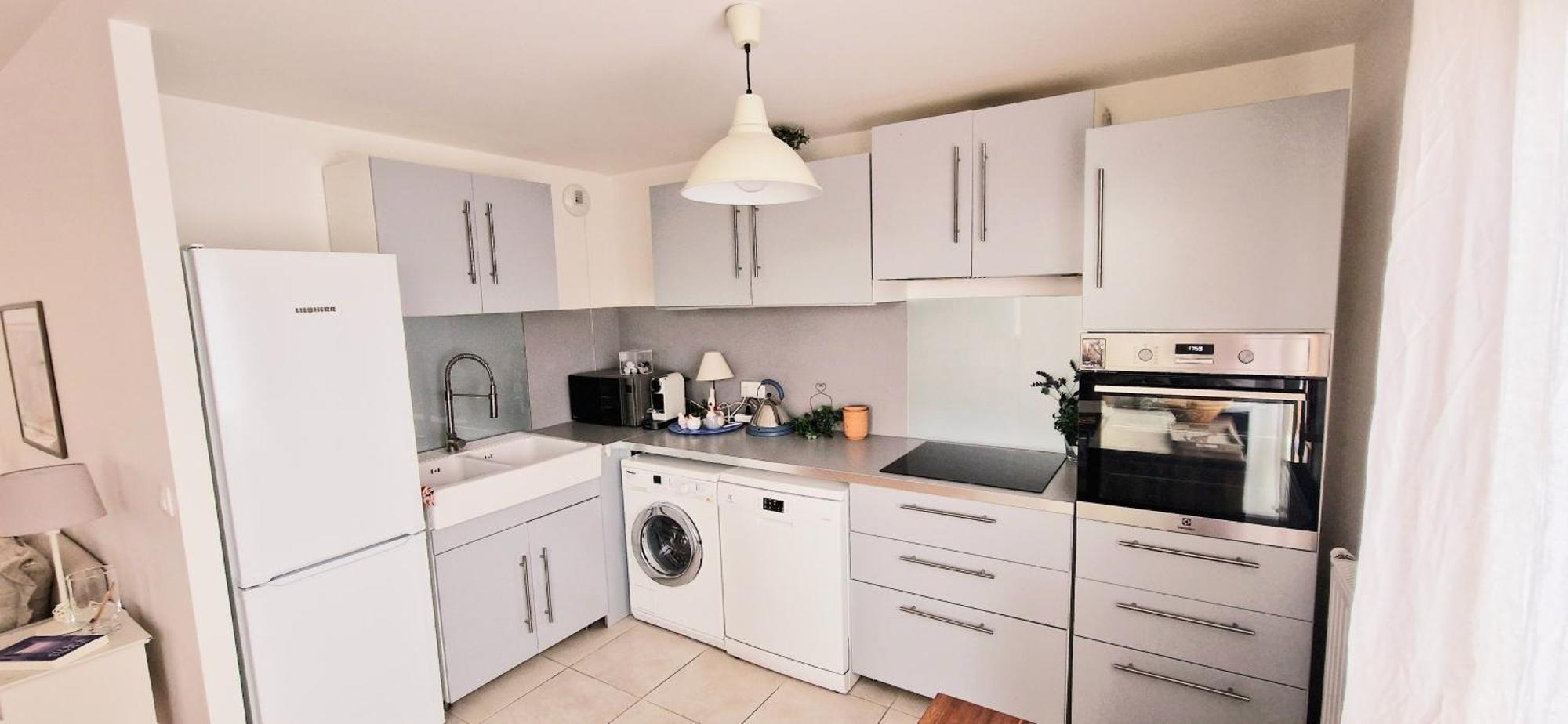 Appartement Moderne 3 Pieces Avec Parking Prive Massy  Luaran gambar